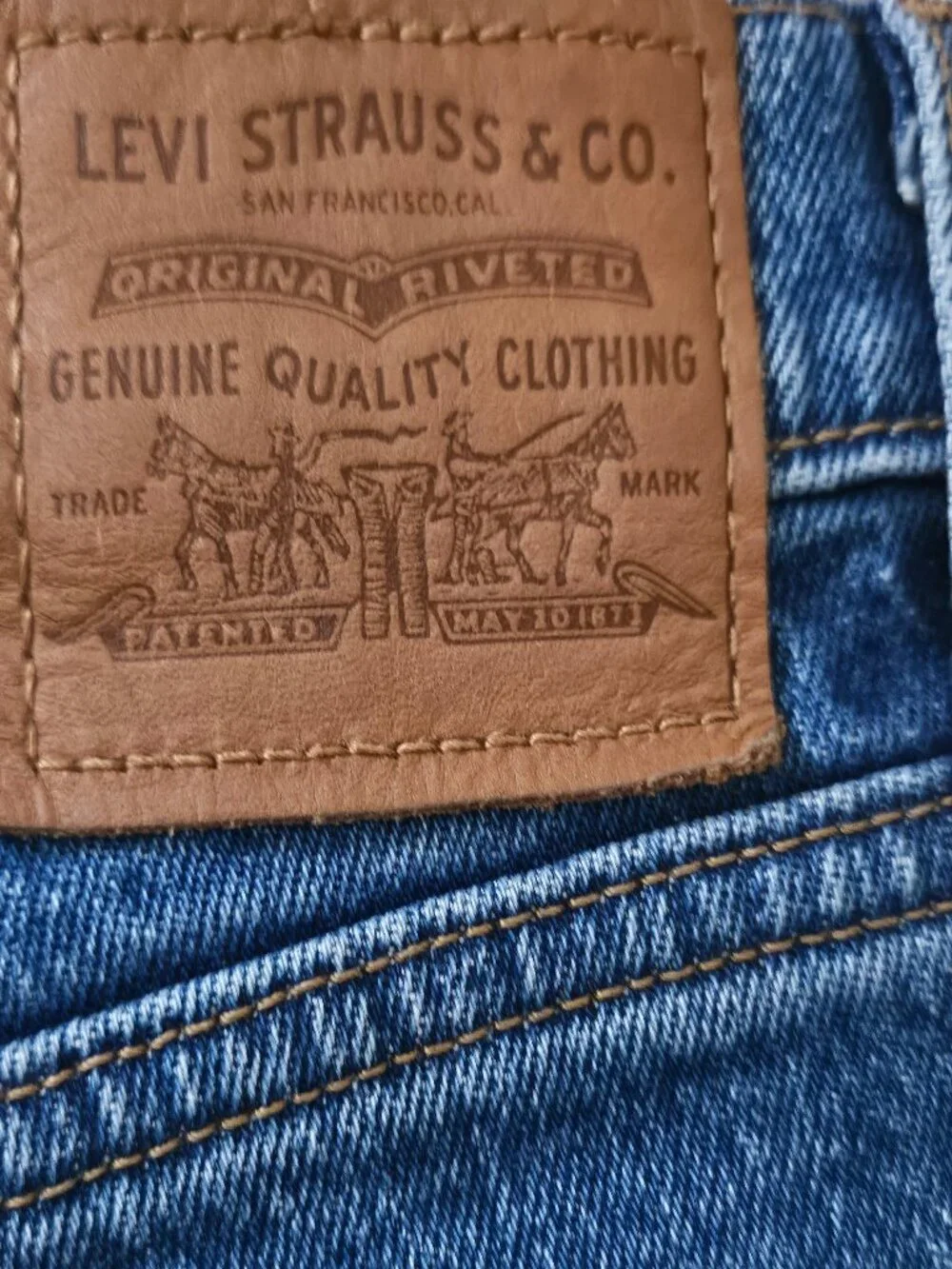 Levi's Premium High Waisted Wedgie Fit Straight Jeans Blue Sz 25 Button Fly